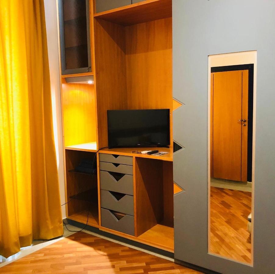 Smln Rooms & Suites Nápoles Exterior foto